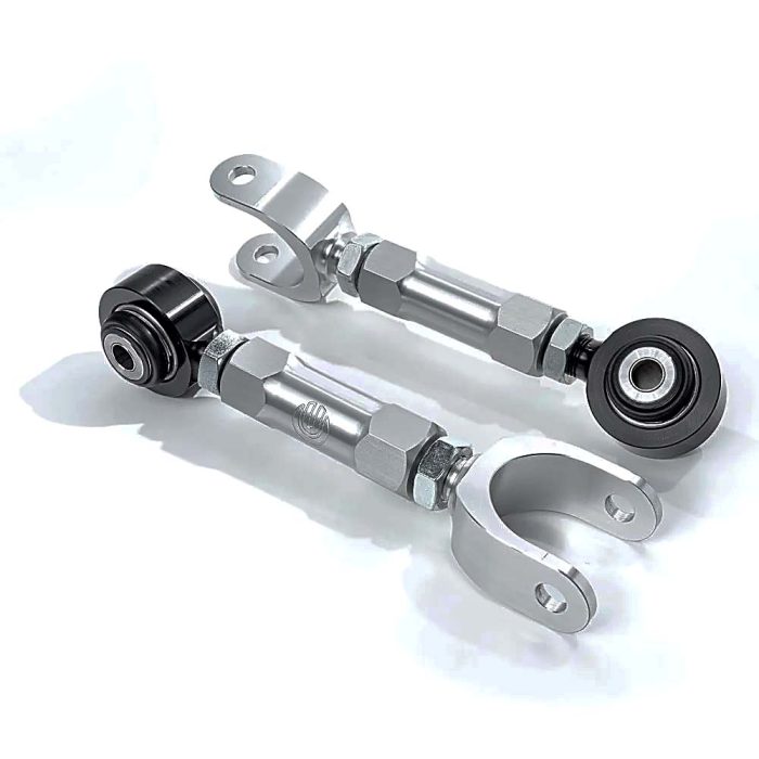 Toe-Arms_WhiteSquare_1000